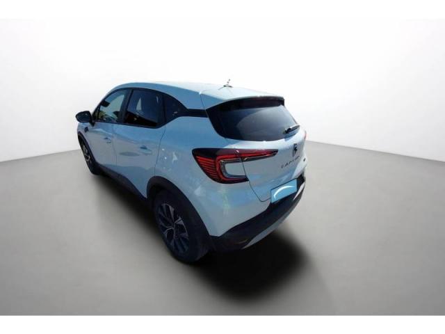 Renault Captur image 8