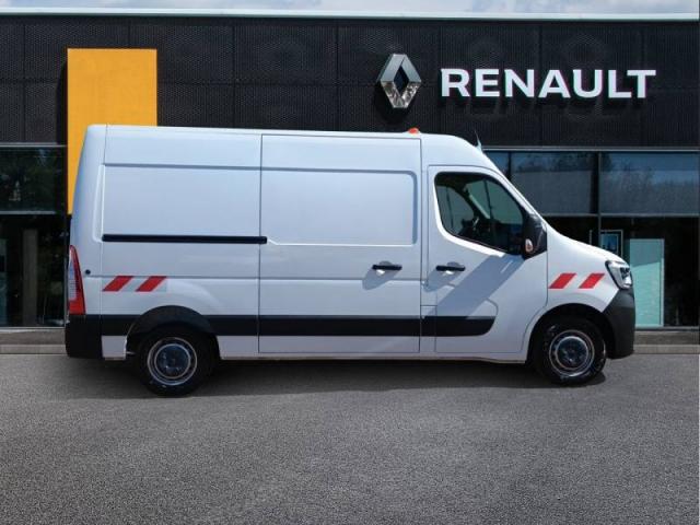 Renault Master image 1