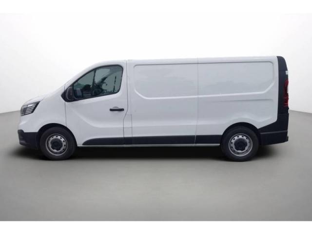 Renault Trafic image 1