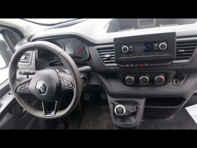 Renault Trafic image 6