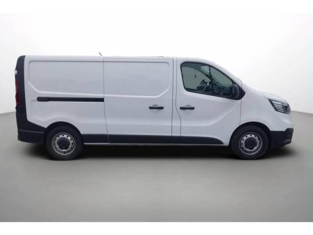 Renault Trafic image 3