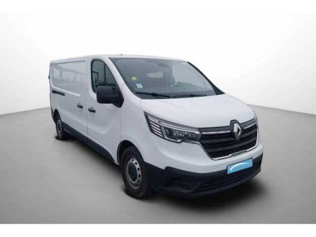 Renault Trafic image 1