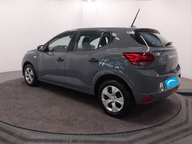 Dacia Sandero image 2
