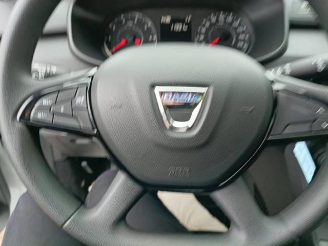 Dacia Sandero image 1
