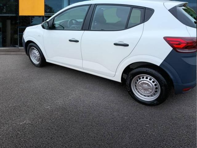 Dacia Sandero image 4