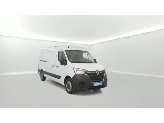 Renault Master image 2
