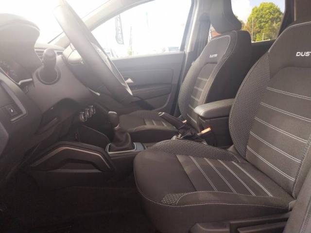 Dacia Duster image 1