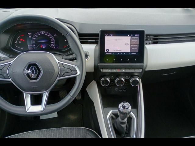 Renault Clio image 2