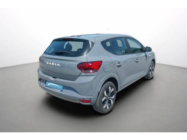 Dacia Sandero image 2