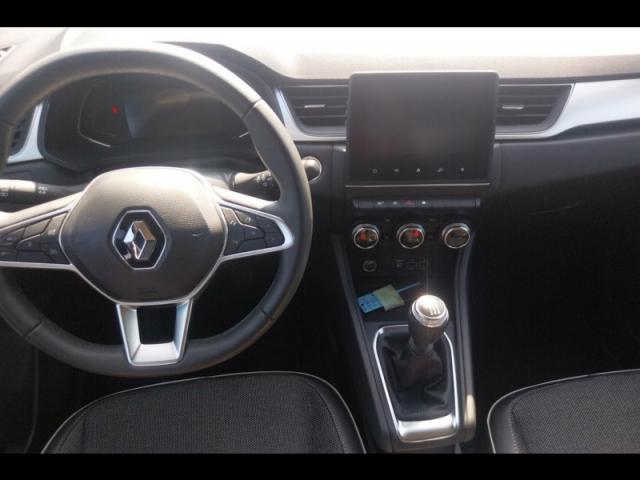 Renault Captur image 8