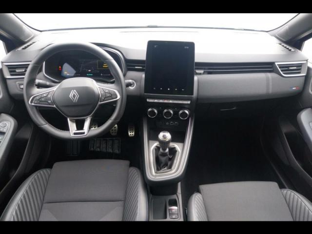 Renault Clio image 6