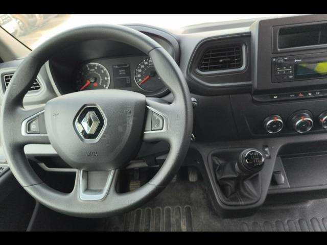 Renault Master image 1