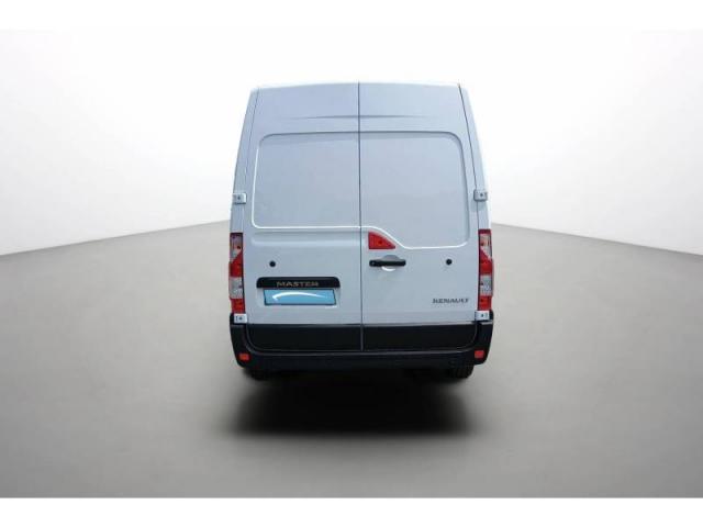 Renault Master image 8