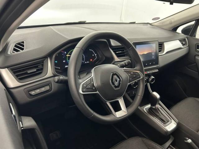 Renault Captur image 1