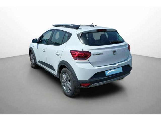 Dacia Sandero image 2