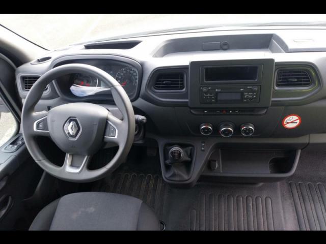 Renault Master image 7