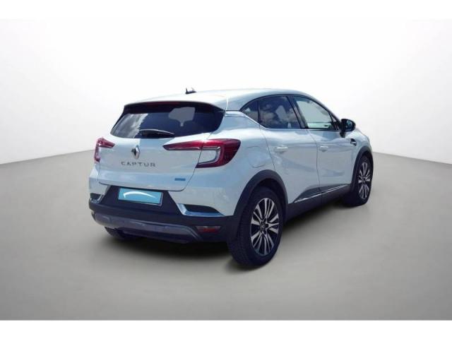 Renault Captur image 2