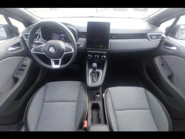 Renault Clio image 7