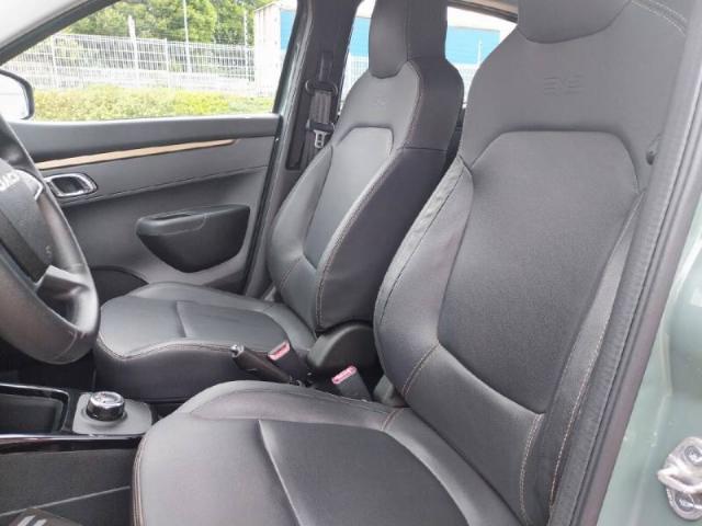 Dacia Spring image 7