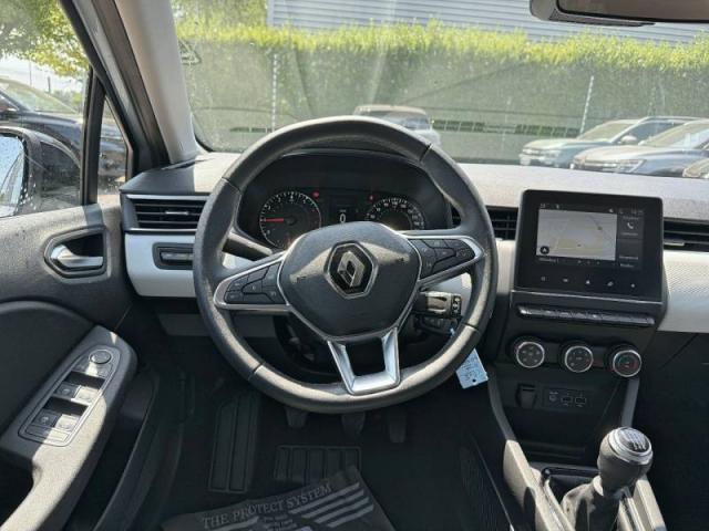 Renault Clio image 9