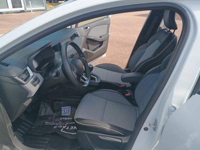 Renault Clio image 6