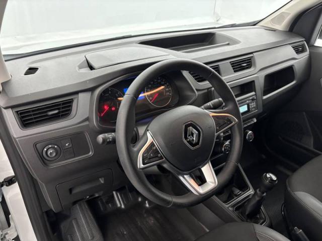 Renault Express image 1