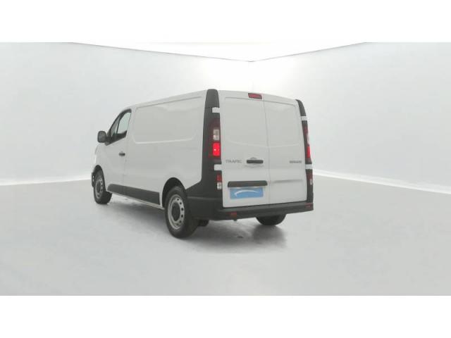 Renault Trafic image 9