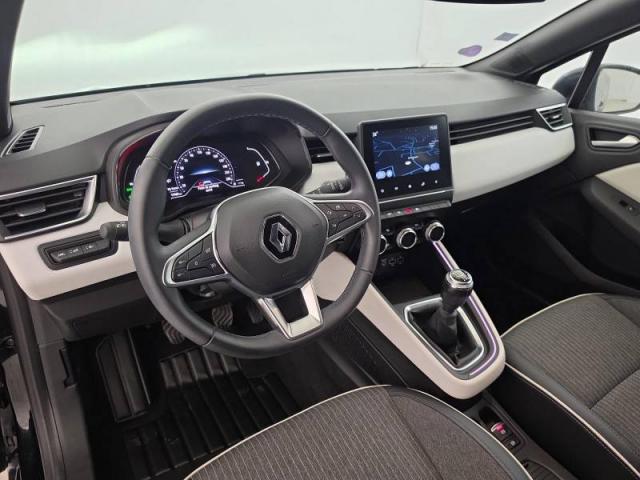 Renault Clio image 1