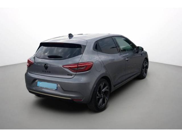 Renault Clio image 2