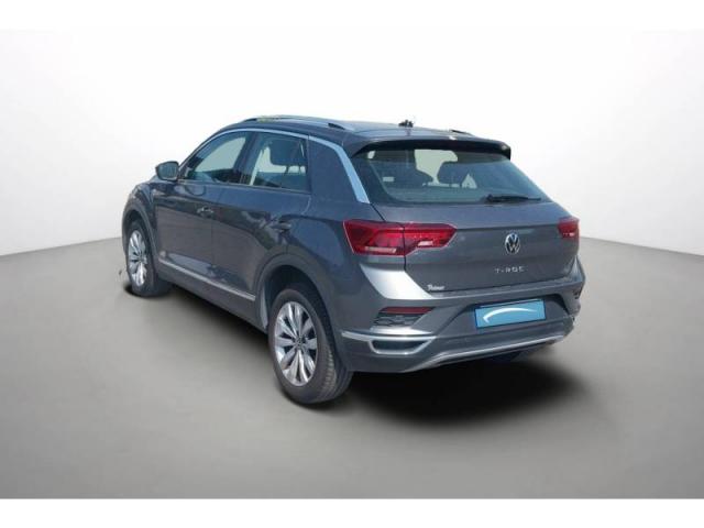 Volkswagen T-Roc image 2