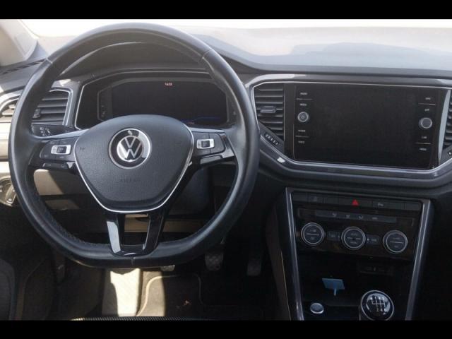 Volkswagen T-Roc image 1