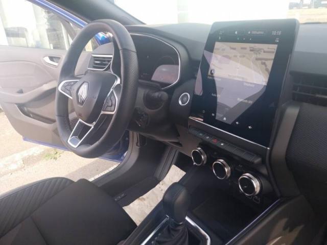 Renault Clio image 6