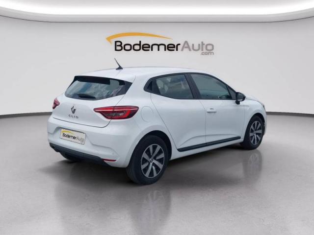 Renault Clio image 8