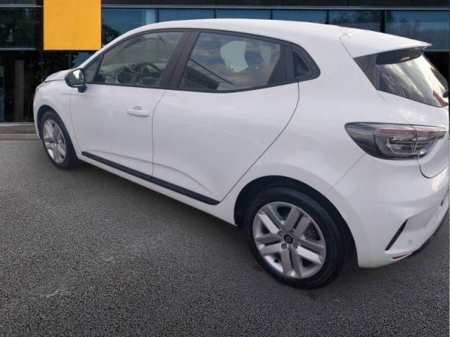 Renault Clio image 8