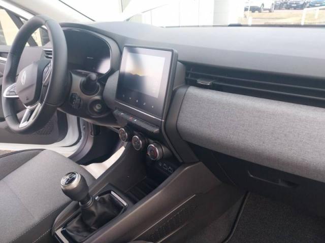 Renault Clio image 9
