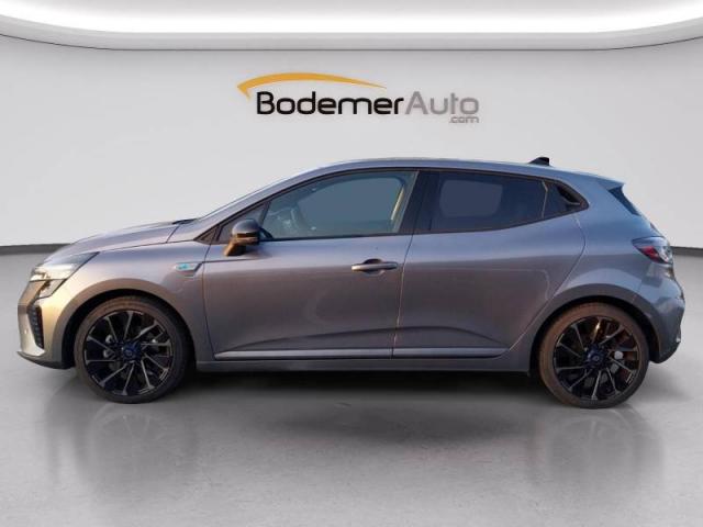 Renault Clio image 2
