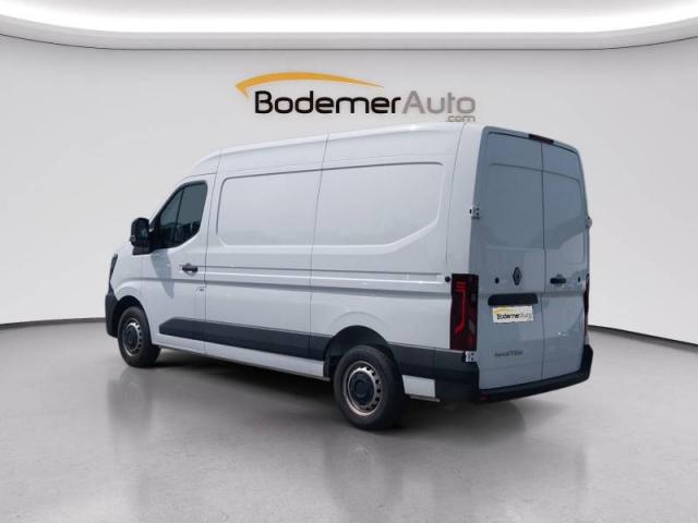 Renault Master image 7