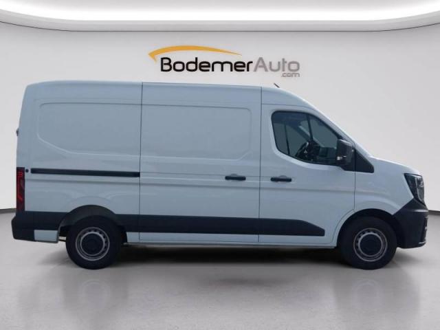Renault Master image 4
