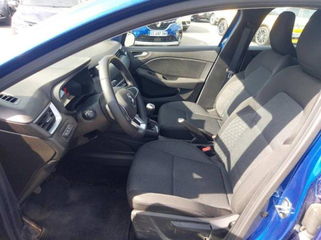 Renault Clio image 9