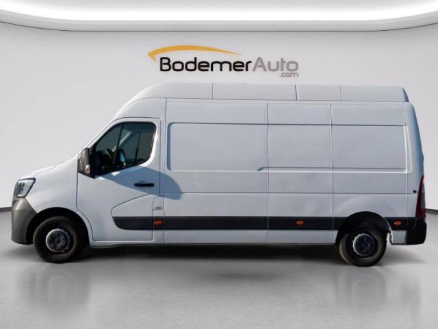Renault Master image 1