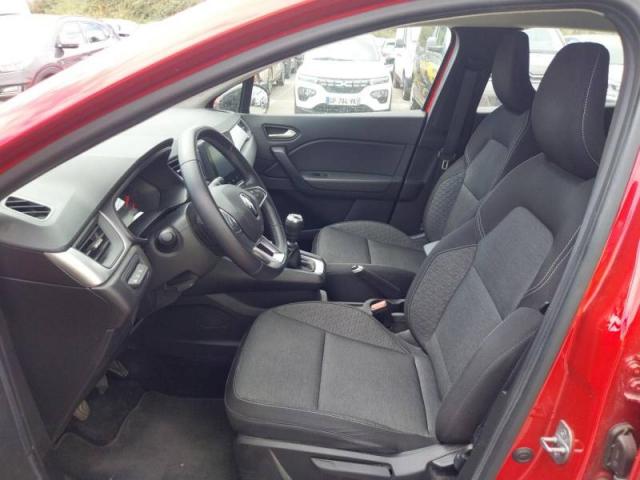 Renault Captur image 2