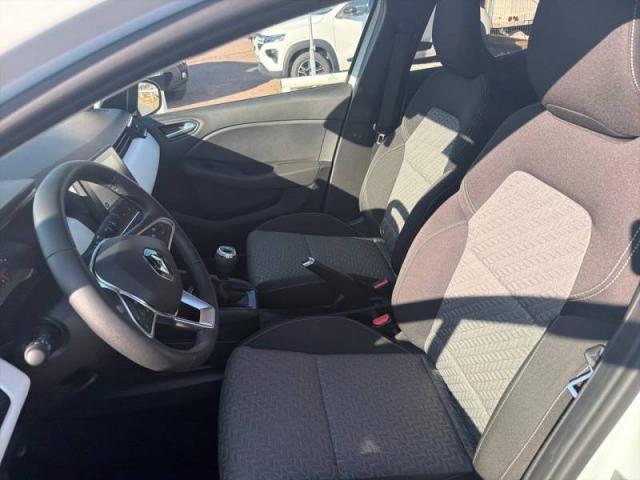 Renault Clio image 1
