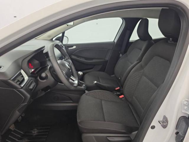 Renault Clio image 6