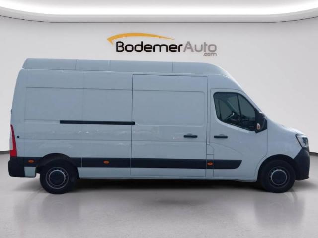 Renault Master image 8