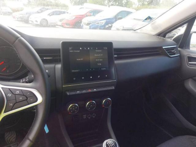 Renault Clio image 8