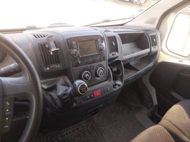 Peugeot Boxer image 3