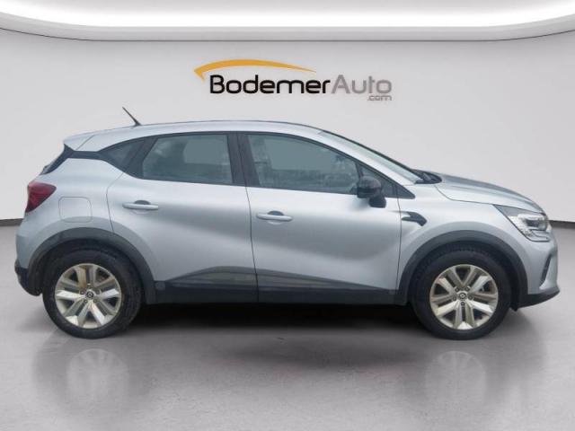 Renault Captur image 2