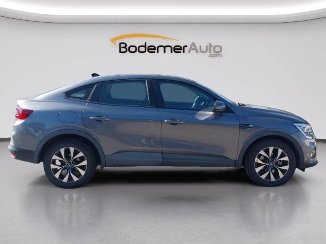 Renault Arkana image 9