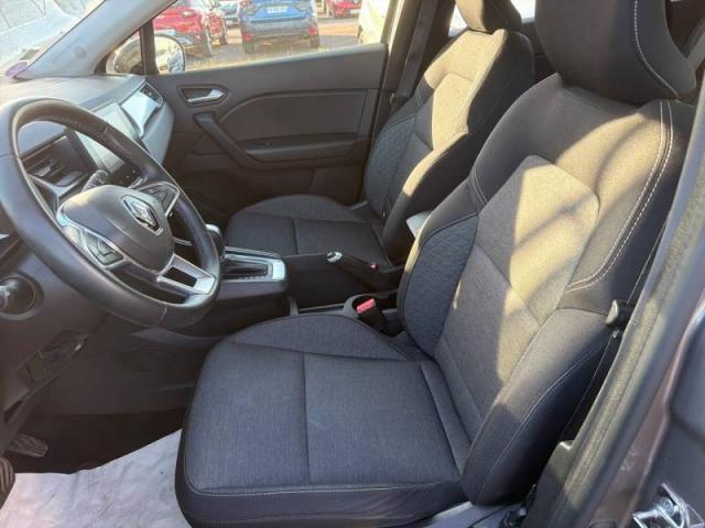 Renault Captur image 8