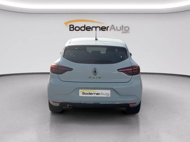 Renault Clio image 2
